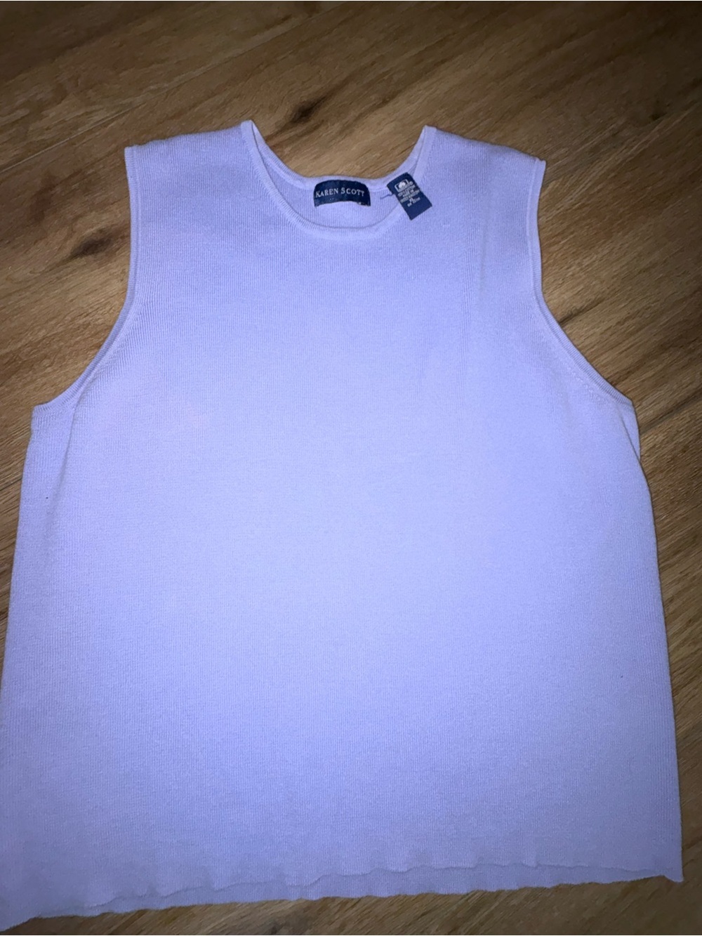 Karen Scott top